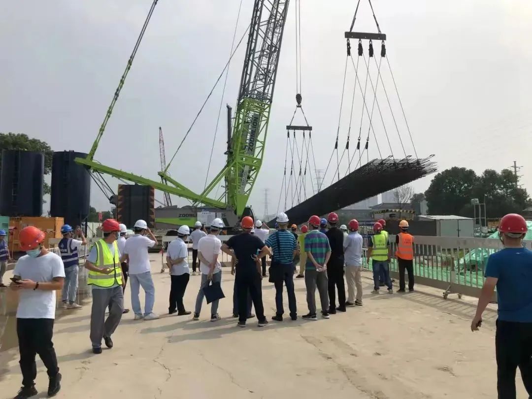 項(xiàng)世界之最 | 上海遠(yuǎn)方參與主導(dǎo)專業(yè)施工的張皋過江通道主跨2300米懸索橋新型錨碇基礎(chǔ)試驗(yàn)研究取得圓滿成功?。?！
